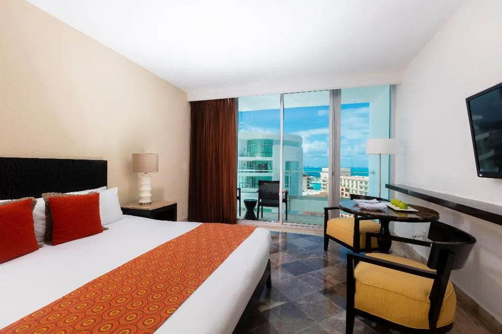 DOUBLE DELUXE KING BED Room, Krystal Grand Cancun All Inclusive, Cancun Area