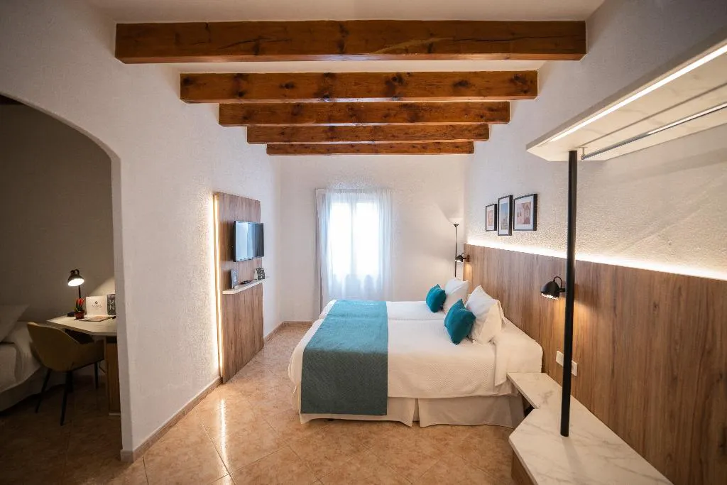 TRIPLE STANDARD Room, Hotel Alfons, Menorca