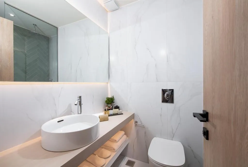 Double or Twin DELUXE WITH BALCONY Room, Epoch House & The Orange Shop Adults Only, Kalamata