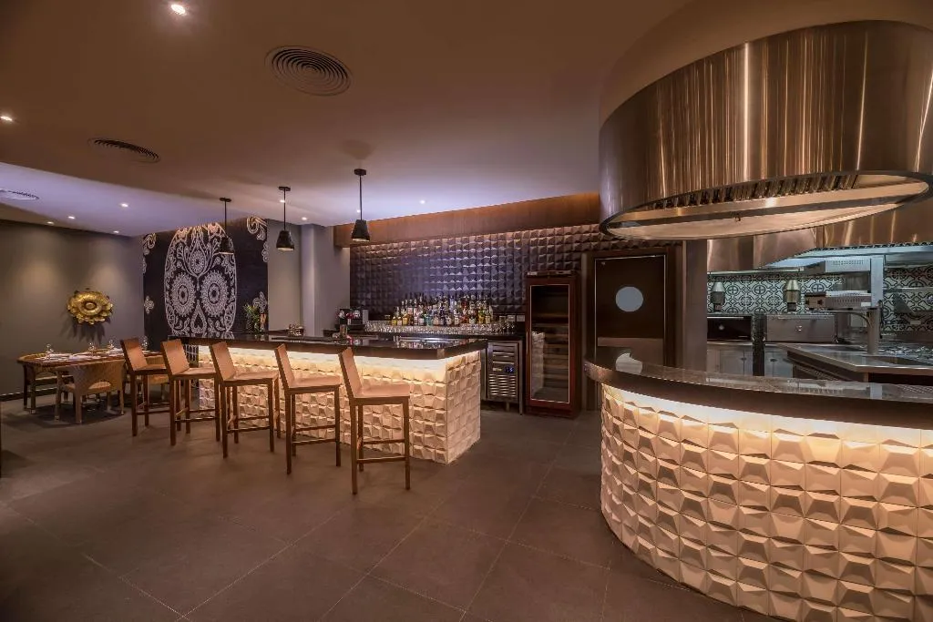 Bar, Haven Riviera Cancun Resort & Spa, Cancun Area
