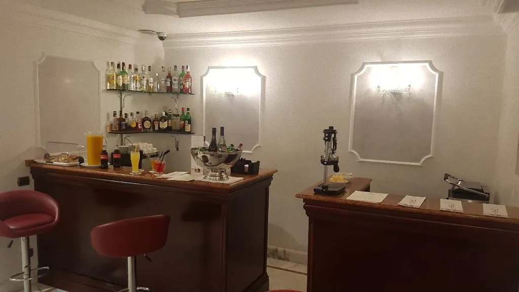 Bar, Best Roma, Rome