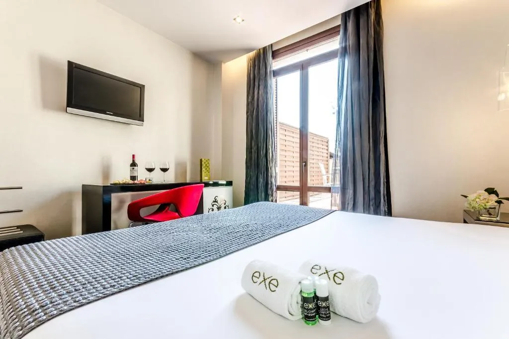 DOUBLE SINGLE USE WITH TERRACE Room, Dorma Ramblas Boquería, Barcelona
