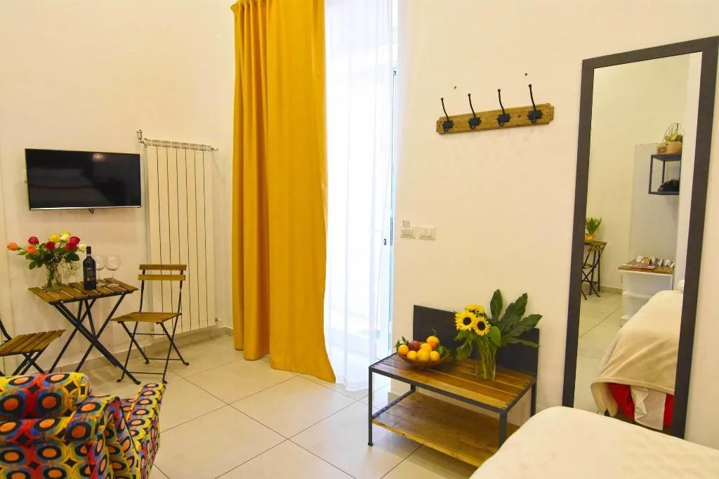 Room, Ninarella Bed&Breakfast, Naples