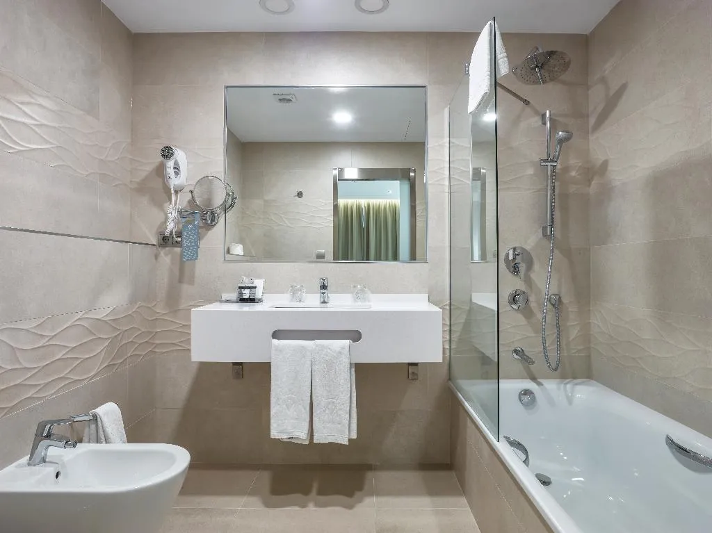 Room, Maestranza, Costa Del Sol