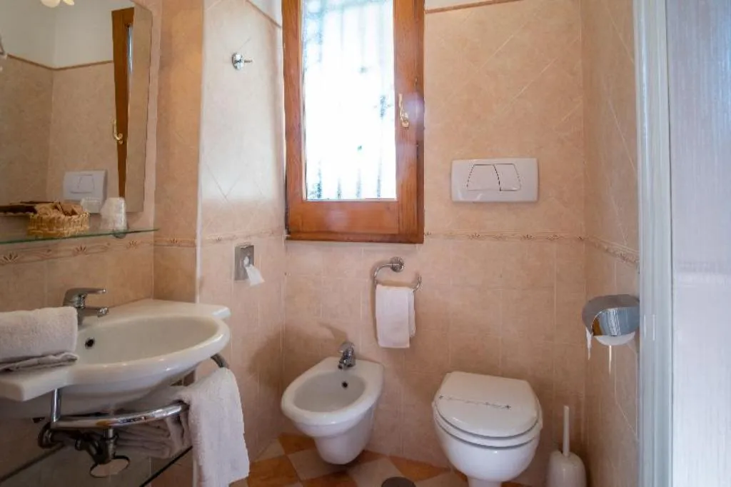 TWIN SUPERIOR WITH BALCONY Room, Hotel Savoia, Naples
