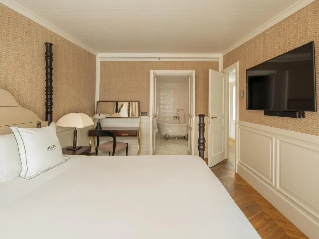 VILLA KING SIZE BED Room, Bless Hotel Madrid, a member of The Leading Hotels, Madrid
