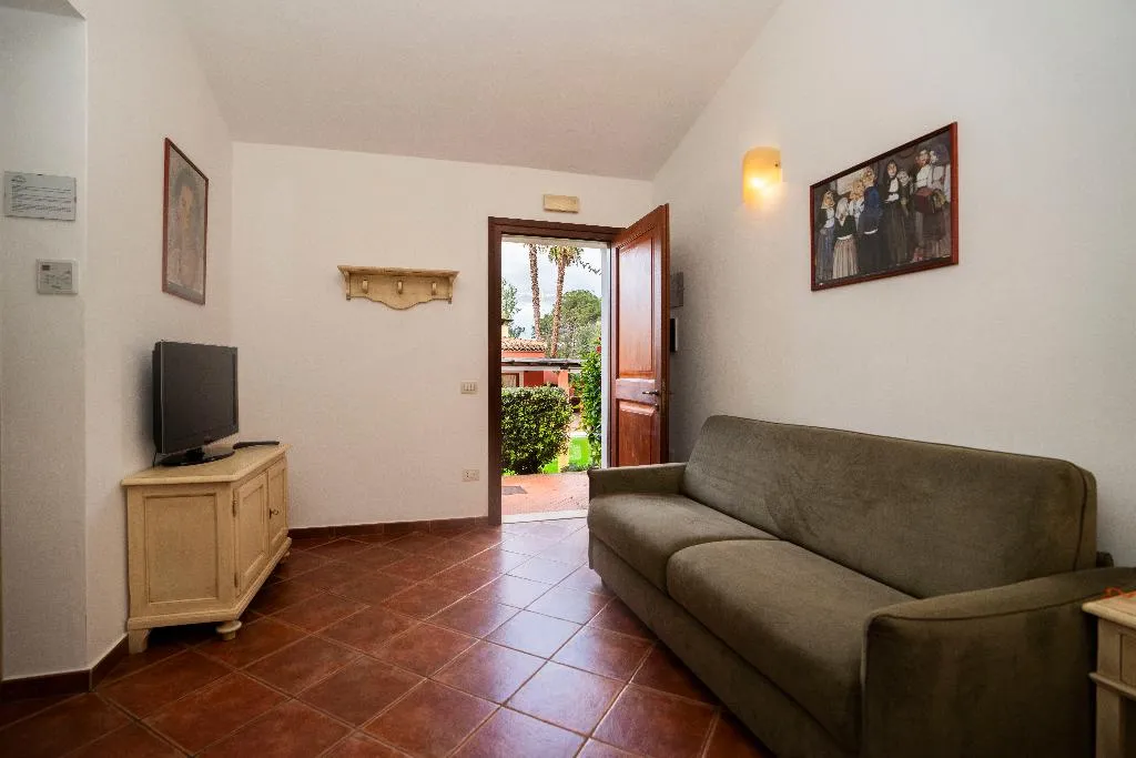 APARTMENT CAPACITY 2 Room, Borgo Degli Ulivi Residence, Cagliari