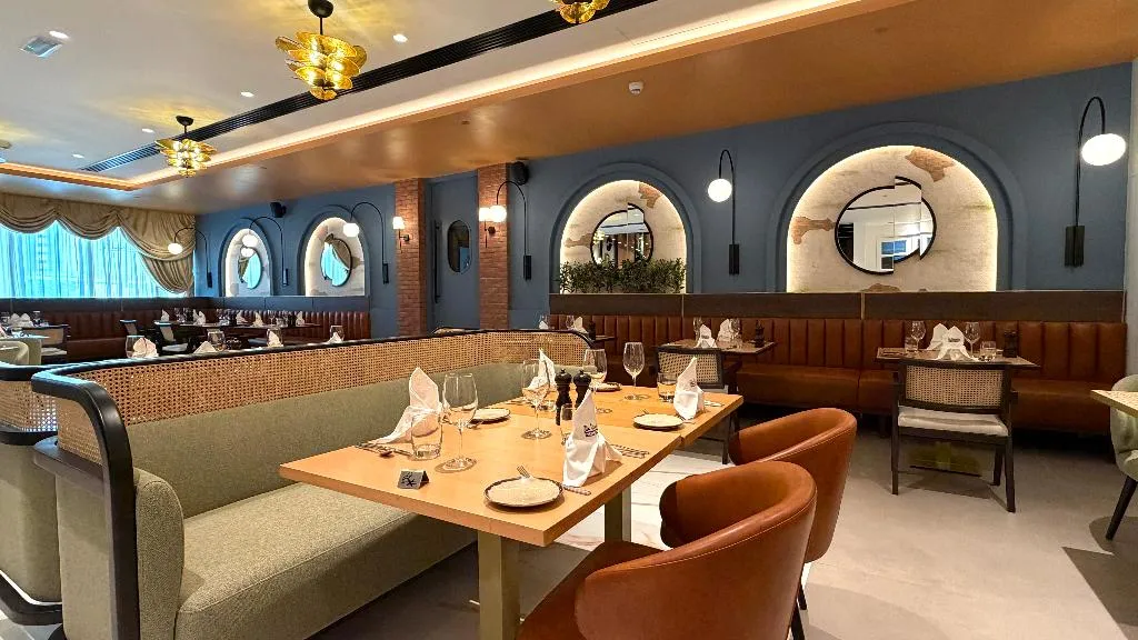 Restaurant, Millennium Airport Hotel Dubai, Dubai