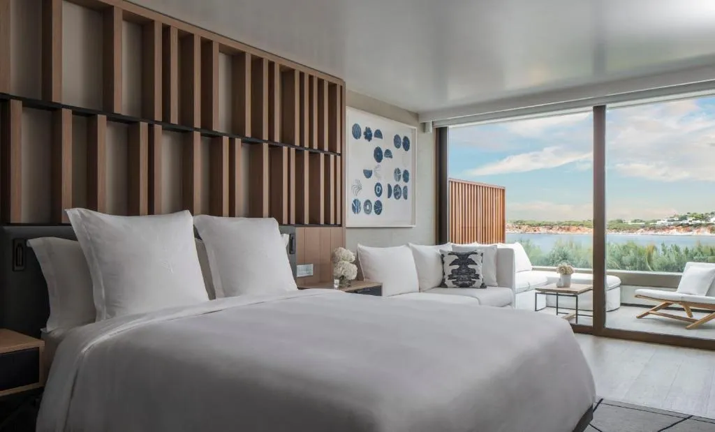 SUITE KING BED ONE BEDROOM  Room, Four Seasons Astir Palace Hotel Athens, Athens