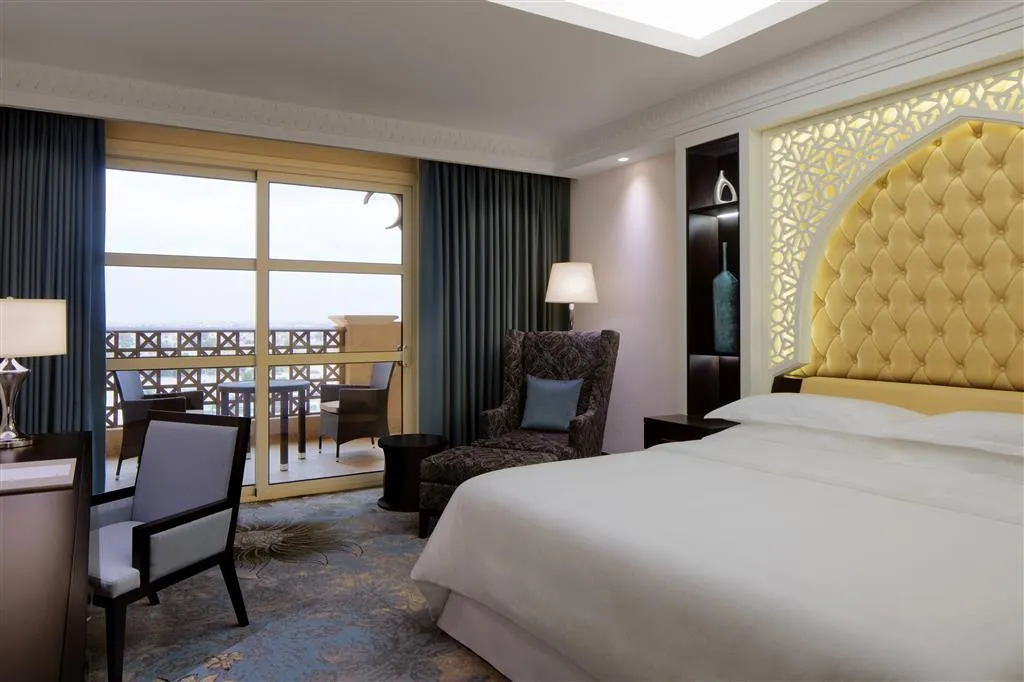 General view, Sheraton Sharjah Beach Resort & Spa, Dubai