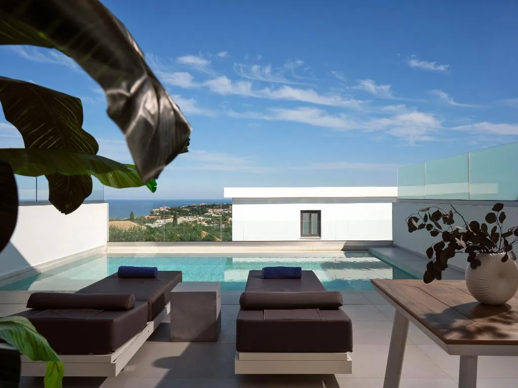 SUITE WITH PRIVATE POOL Room, St. John Suites, Zante