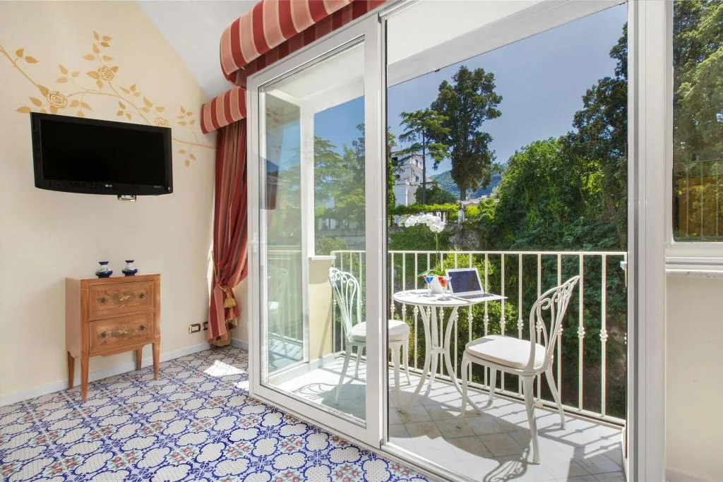 SUITE WITH VIEWS Room, Antiche Mura, Naples