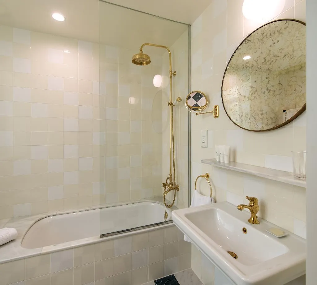 DOUBLE SINGLE USE SUPERIOR Room, Vincci The Mint, Madrid