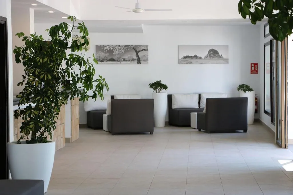 Lobby, Club Cala Azul, Ibiza