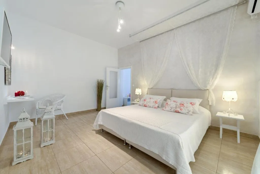 VILLA CLASSIC Room, Dream Island Hotel, Santorini