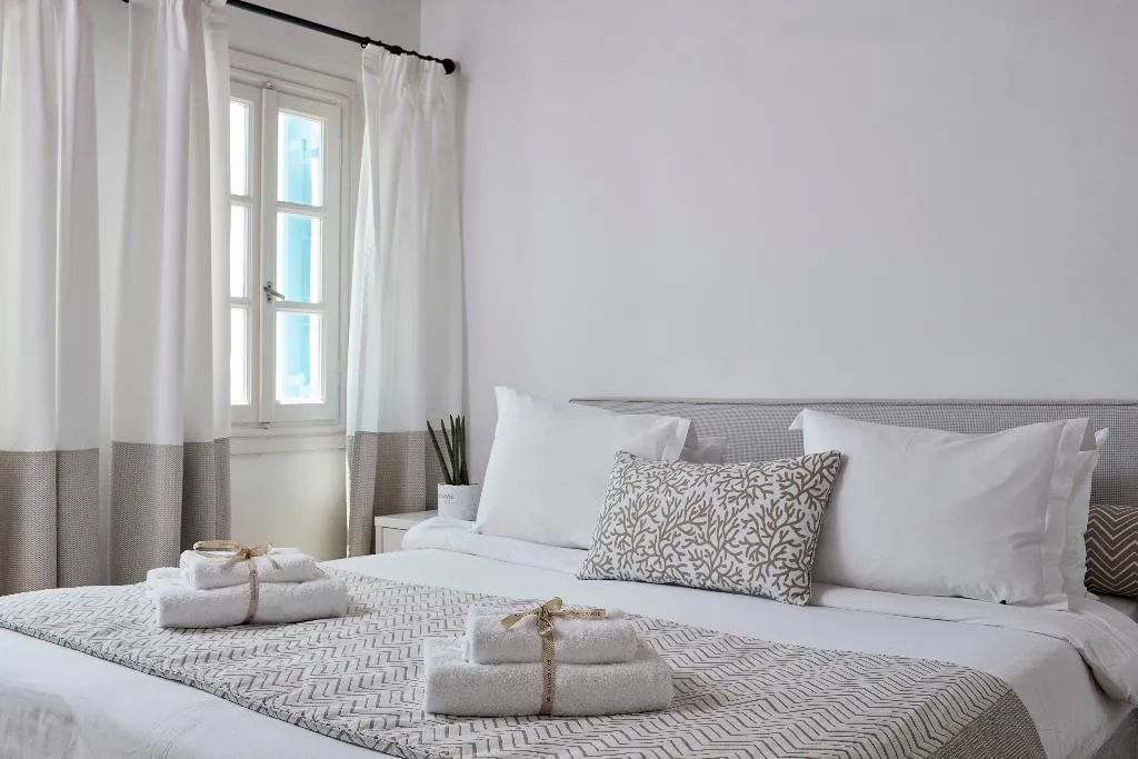HOUSE THREE BEDROOMS Room, Mykonos Princess Hotel, Mykonos