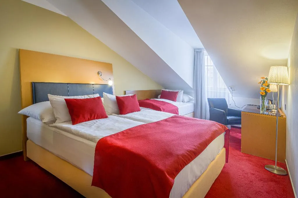 Double or Twin CAPACITY 3 Room, Theatrino Hotel, Prague