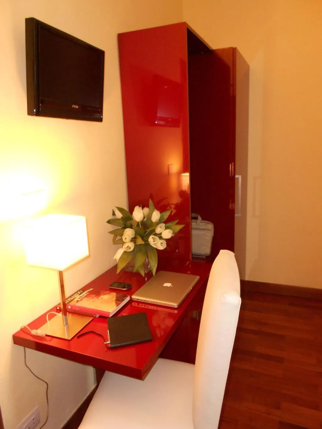 TWIN STANDARD Room, Minerva, Milan