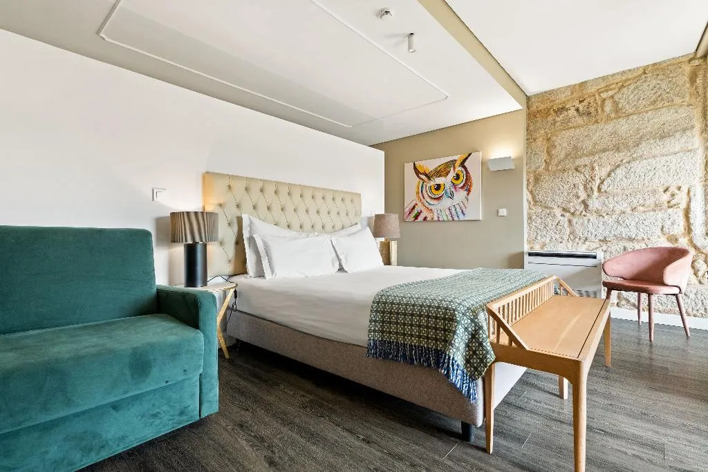 DOUBLE SUPERIOR WITH BALCONY Room, Jardim Da Batalha By Shiadu, Porto