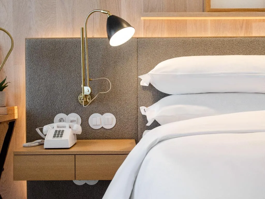 DOUBLE DELUXE ONE BED Room, Browns Avenue Hotel, Lisbon