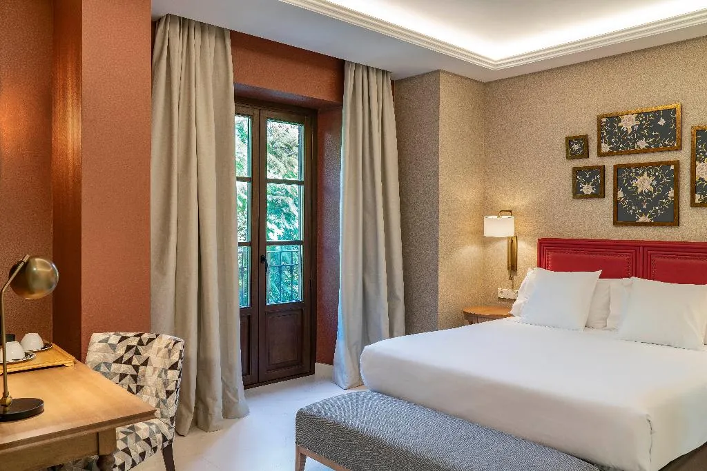 DOUBLE WITH BALCONY Room, Vincci Molviedro, Seville