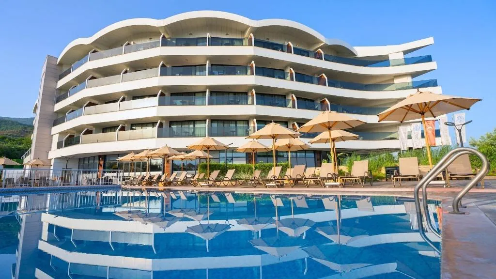 Sports and Entertainment, Seven For Life Thermal Hotel, Izmir