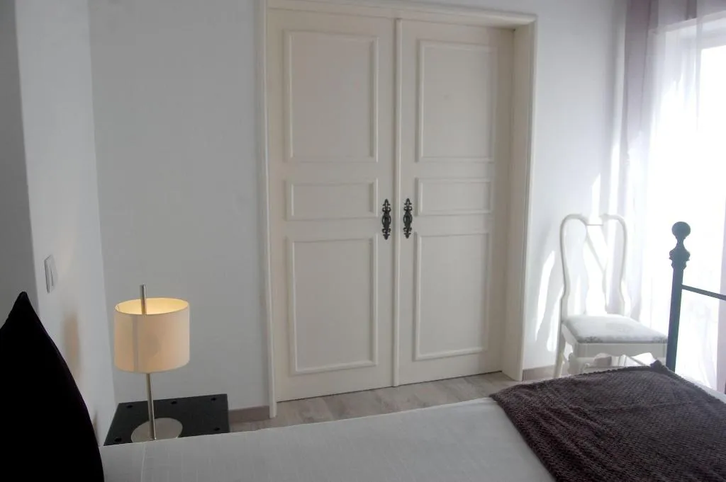 Room, Suites Inn Lagos, Algarve