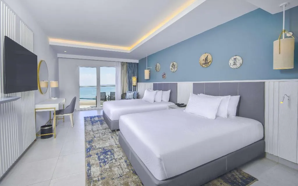 SUITE SEA FRONT Room, Hilton Skanes Monastir Beach Resort, Tunisia