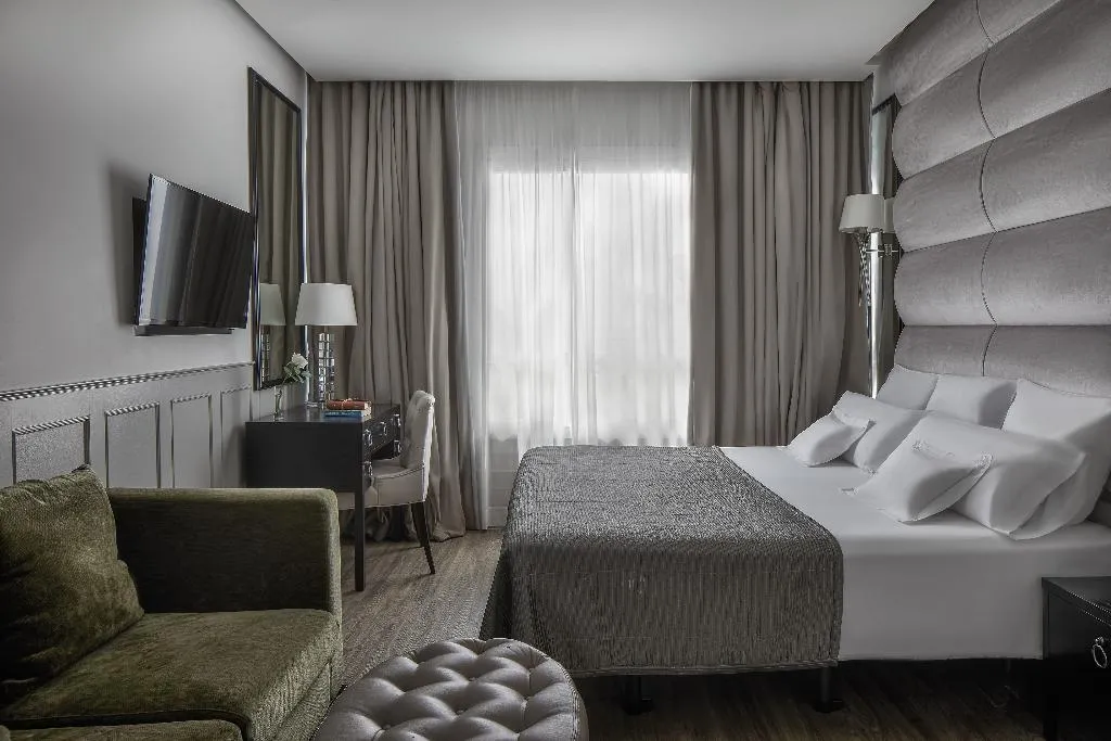 Double or Twin DELUXE Room, MiM Ibiza by Melia Collection, Ibiza