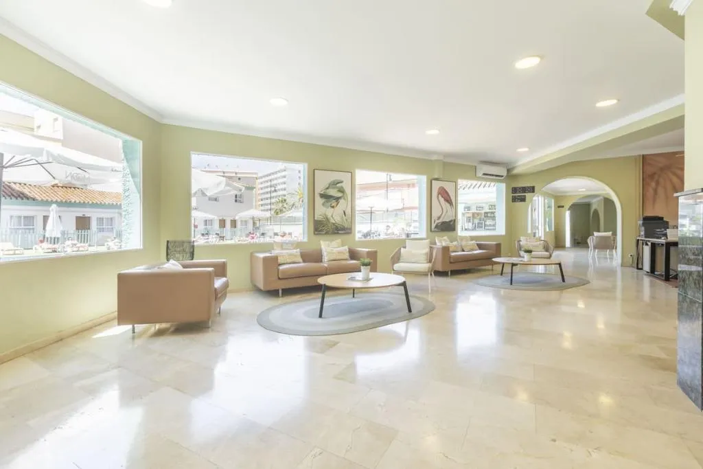 Lobby, Moon Dreams Fuengirola, Costa Del Sol