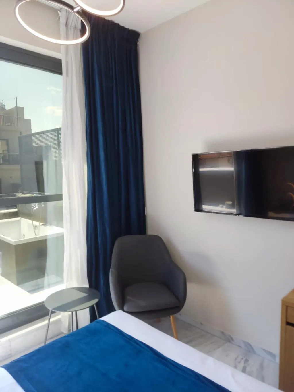 DOUBLE DELUXE WITH JACUZZI Room, Trendy By Athens Prime Hotels, Athens