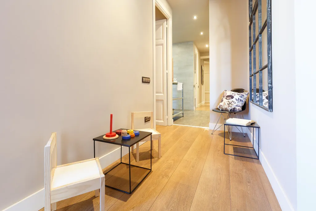 APARTMENT CAPACITY 5 Room, AinB Eixample-Miro Apartments, Barcelona