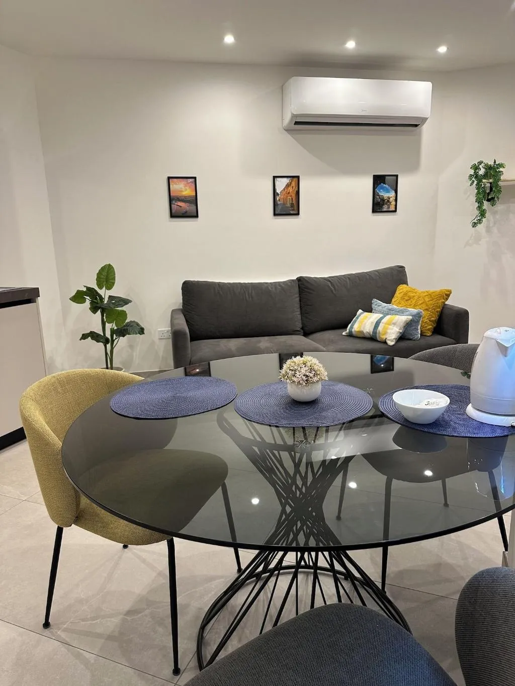 Room, The Central Guesthouse, Malta