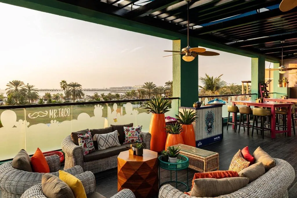 Restaurant, Le Royal Meridien Beach Resort and Spa, Dubai