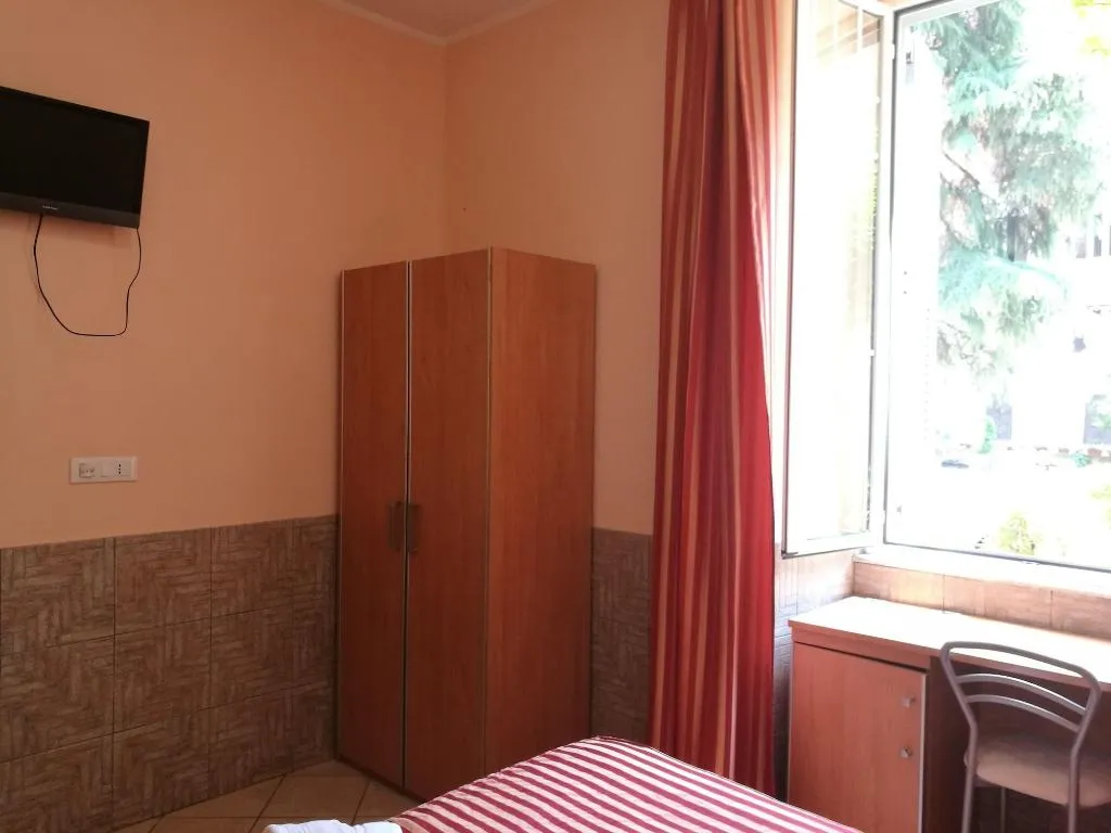 Room, Palma Residence, Naples