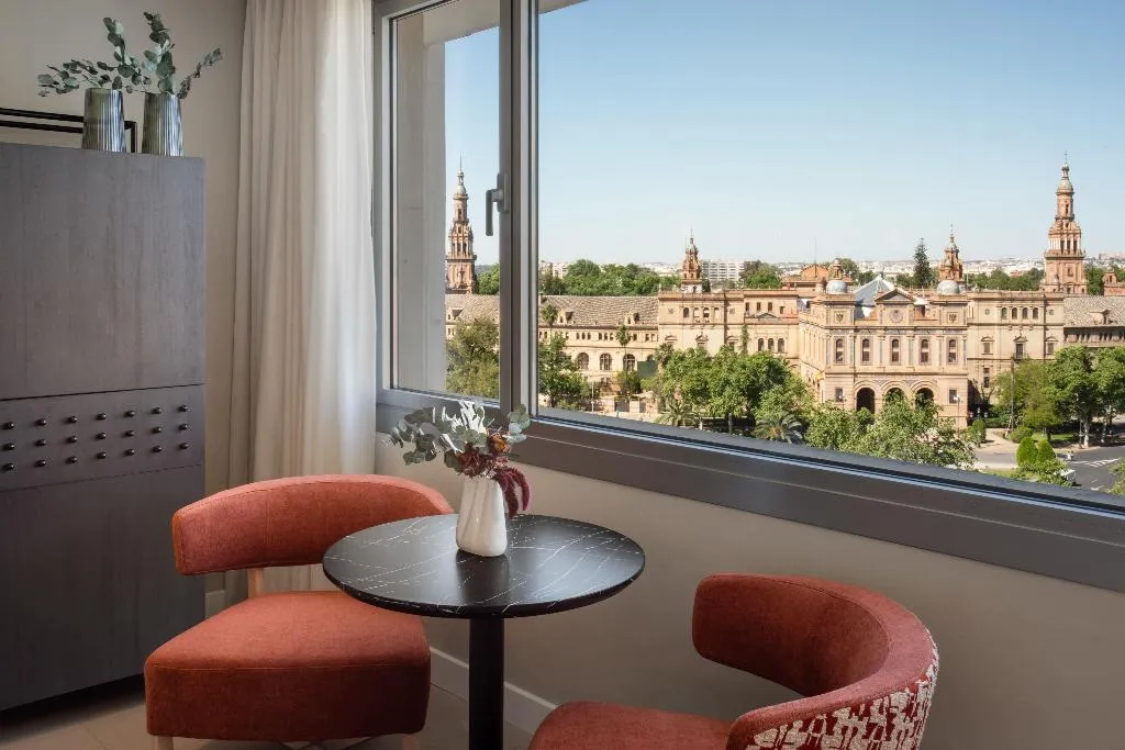 JUNIOR SUITE STANDARD Room, Melia Sevilla, Seville