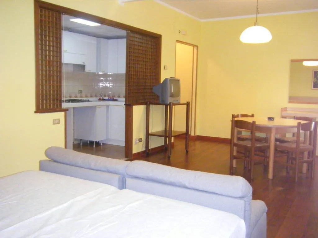 Room, Albergo Mediterraneo, Palermo