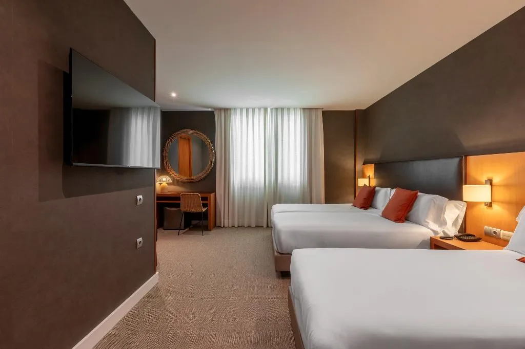 TRIPLE STANDARD Room, Hotel Sant Just, Barcelona