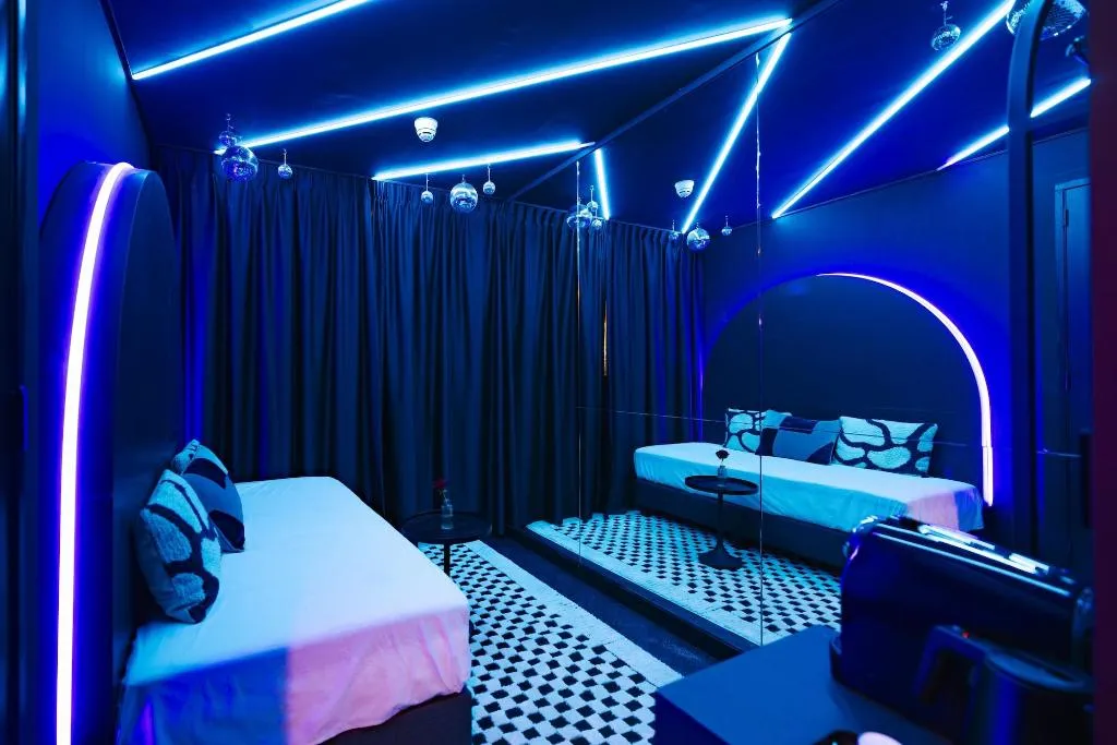 Room, Mr. Monkey Amsterdam, Amsterdam