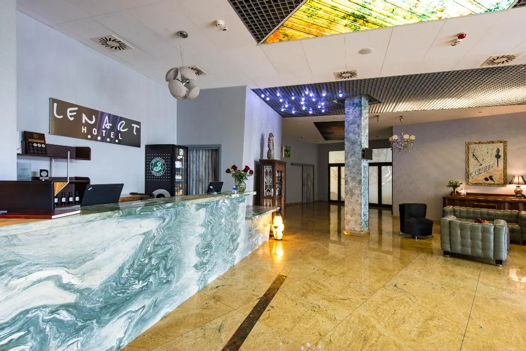 Lobby, Lenart, Krakow