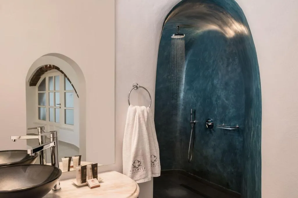 VILLA THREE BEDROOMS WITH PRIVATE POOL Room, Anteliz Hotel And Suites, Santorini