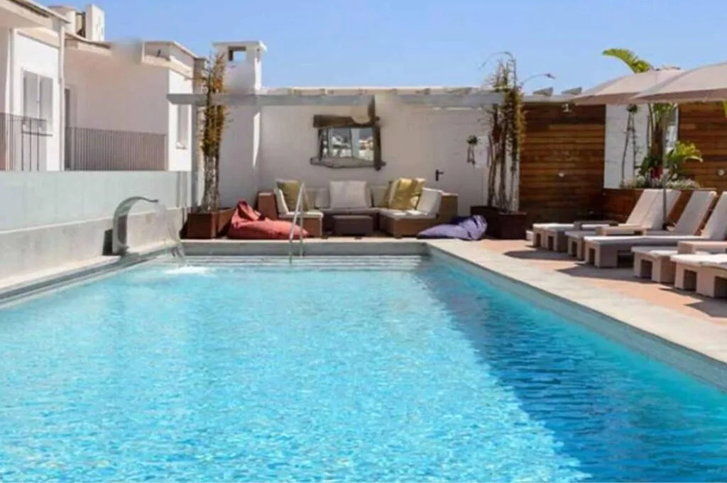 Sports and Entertainment, Hotel Cenit & Apts. Sol y Viento, Ibiza