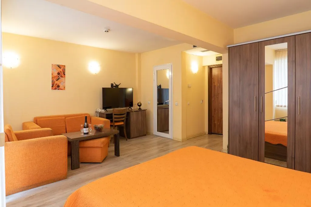 STUDIO STANDARD Room, Gran Ivan, Varna
