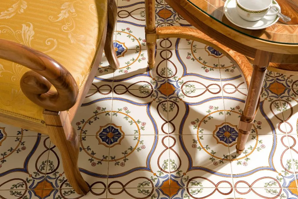 Double or Twin BASIC Room, Grand Hotel De La Ville, Naples