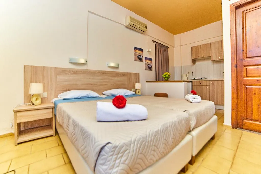 STUDIO CAPACITY 2 Room, Villa Diasselo, Crete