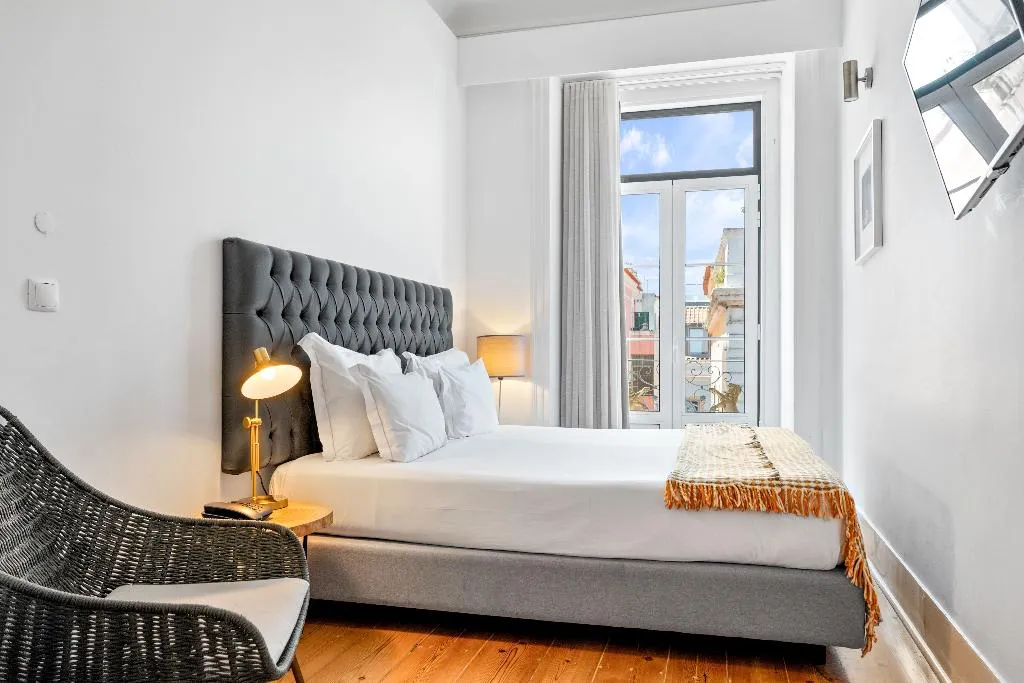 Double or Twin ONE BEDROOM ONE BATHROOM Room, Quinta Colina By Shiadu, Lisbon