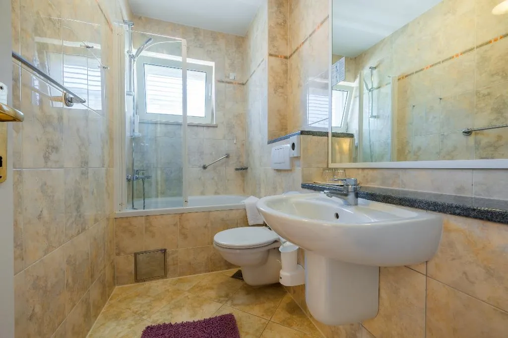 STUDIO CLASSIC PARK VIEW Room, Aparthotel Park Osejava, Split