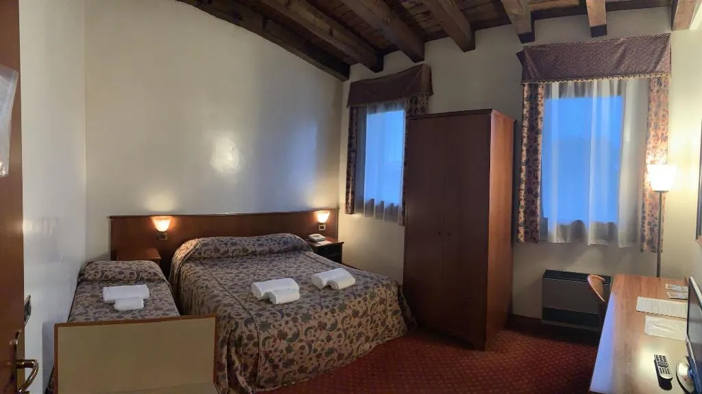 Room, Villa Sara, Venice