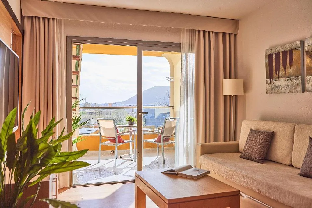 Room, Zafiro Tropic, Majorca