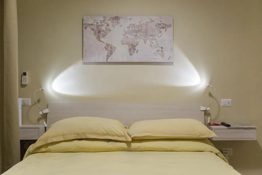 Room, Bnb Il Centrale The Best Choice, Naples
